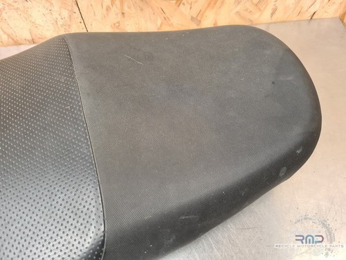 Suzuki gsf 1200 bandit saddle - suzuki,
